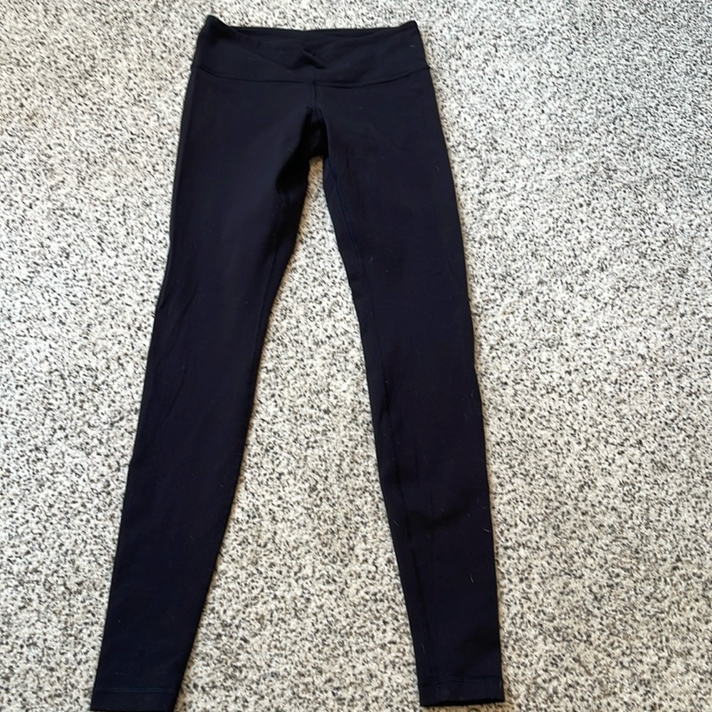 NWOT-Black Lululemon full length leggings Size 4